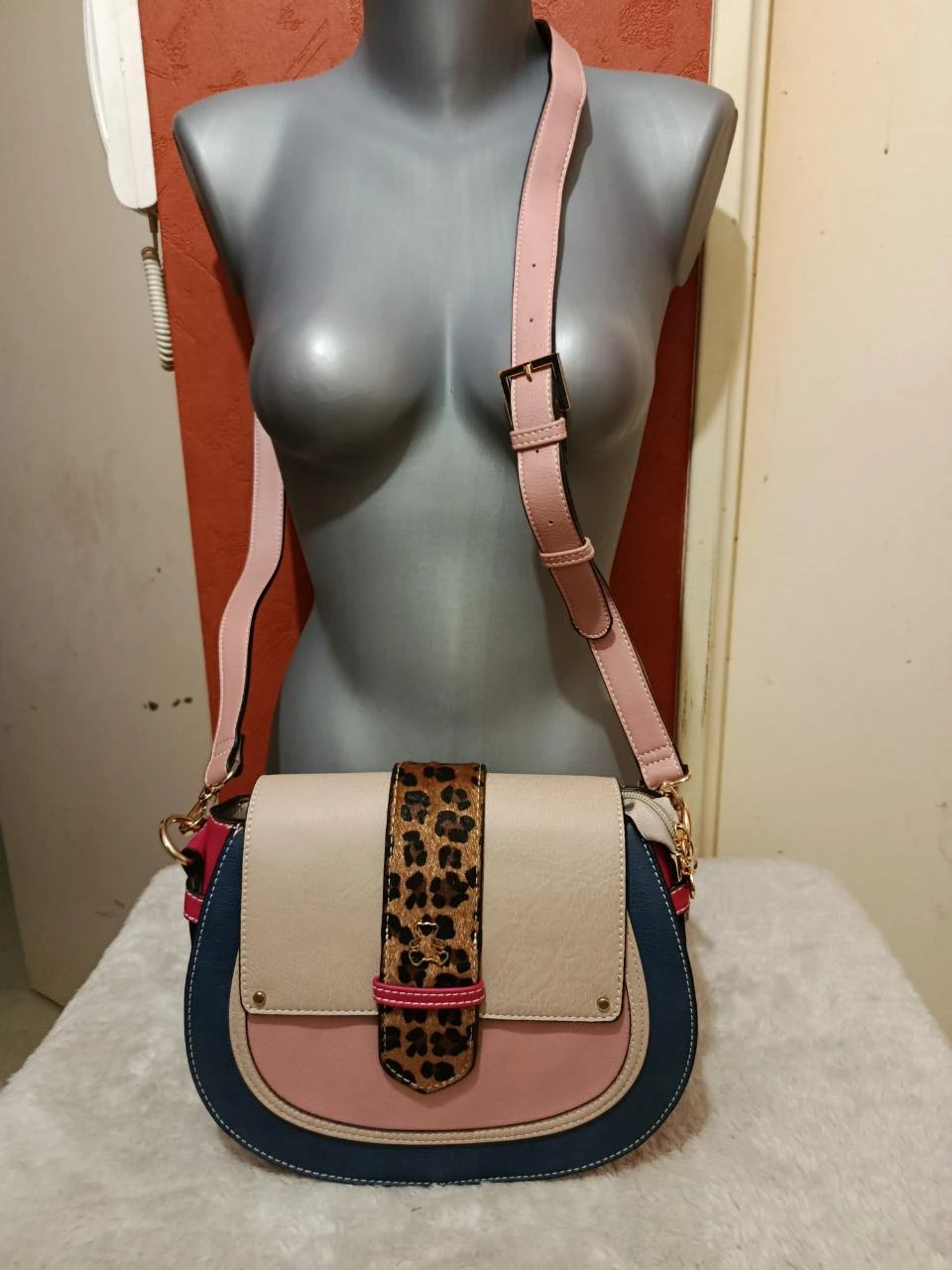 Chic vintage rare shoulder bag lulu castagnette – photo 2